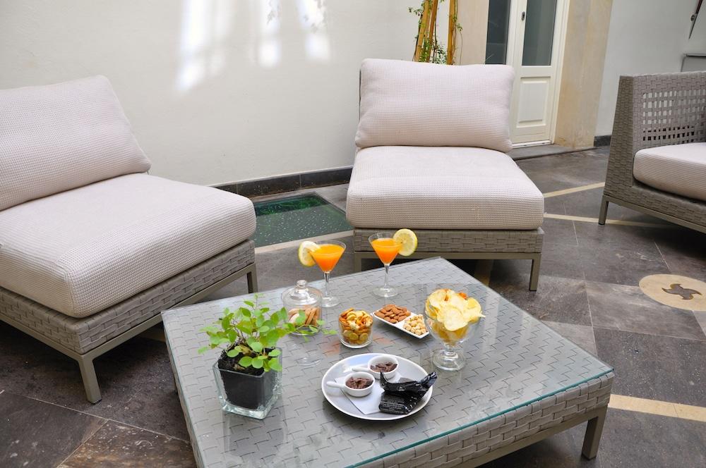 De Stefano Palace Luxury 4*