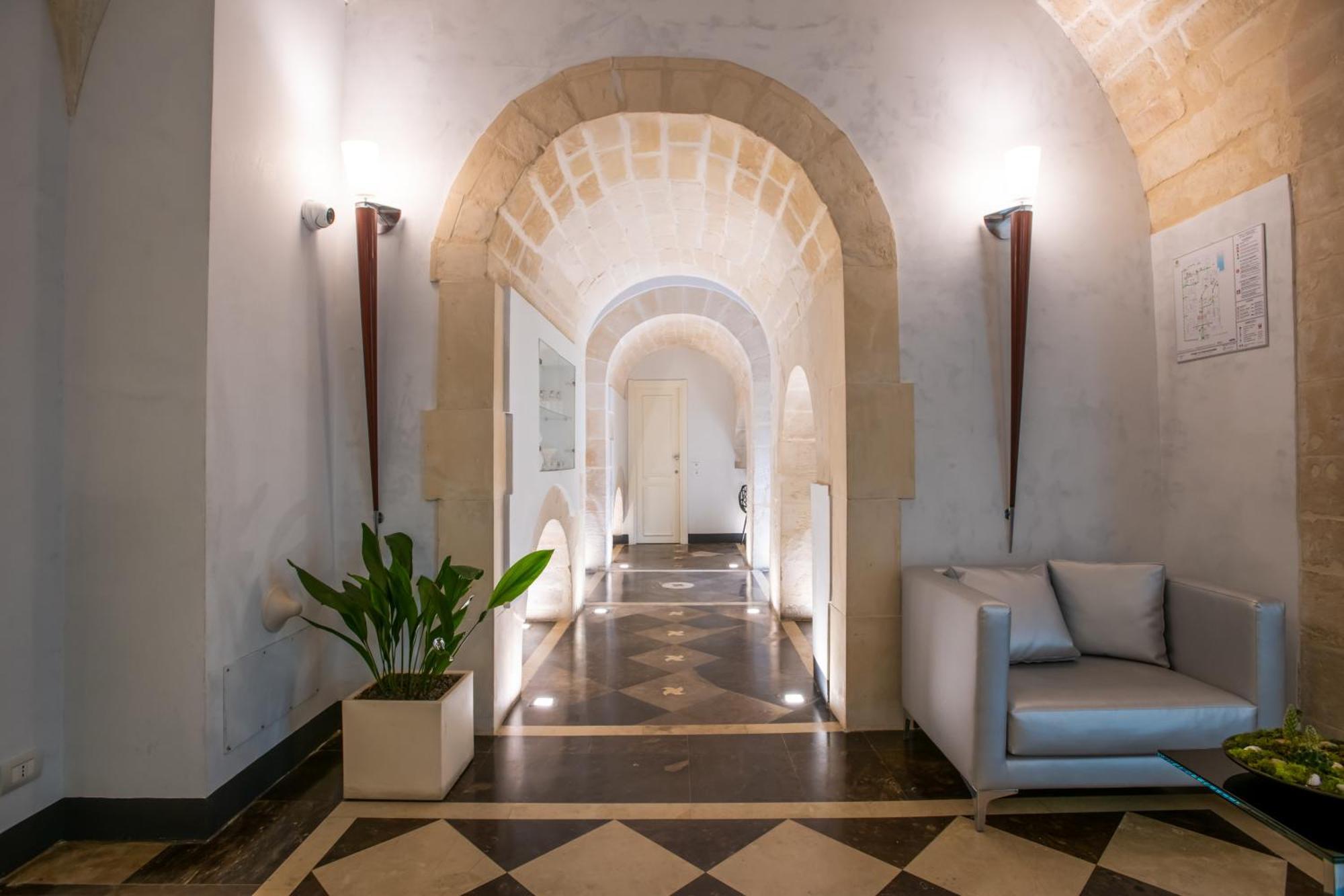 De Stefano Palace Luxury 4*