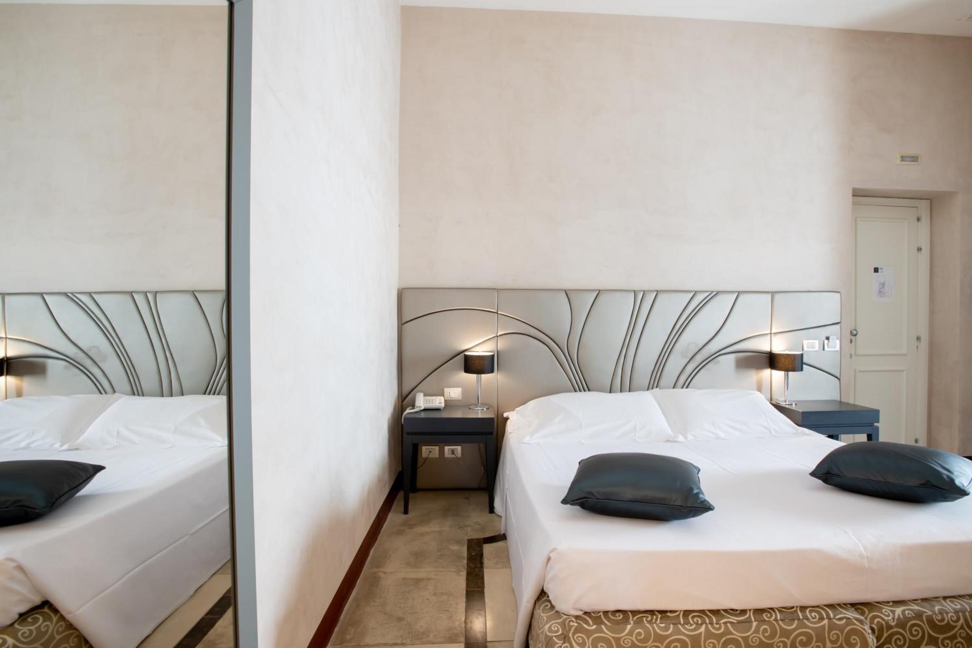 Hotel De Stefano Palace Luxury