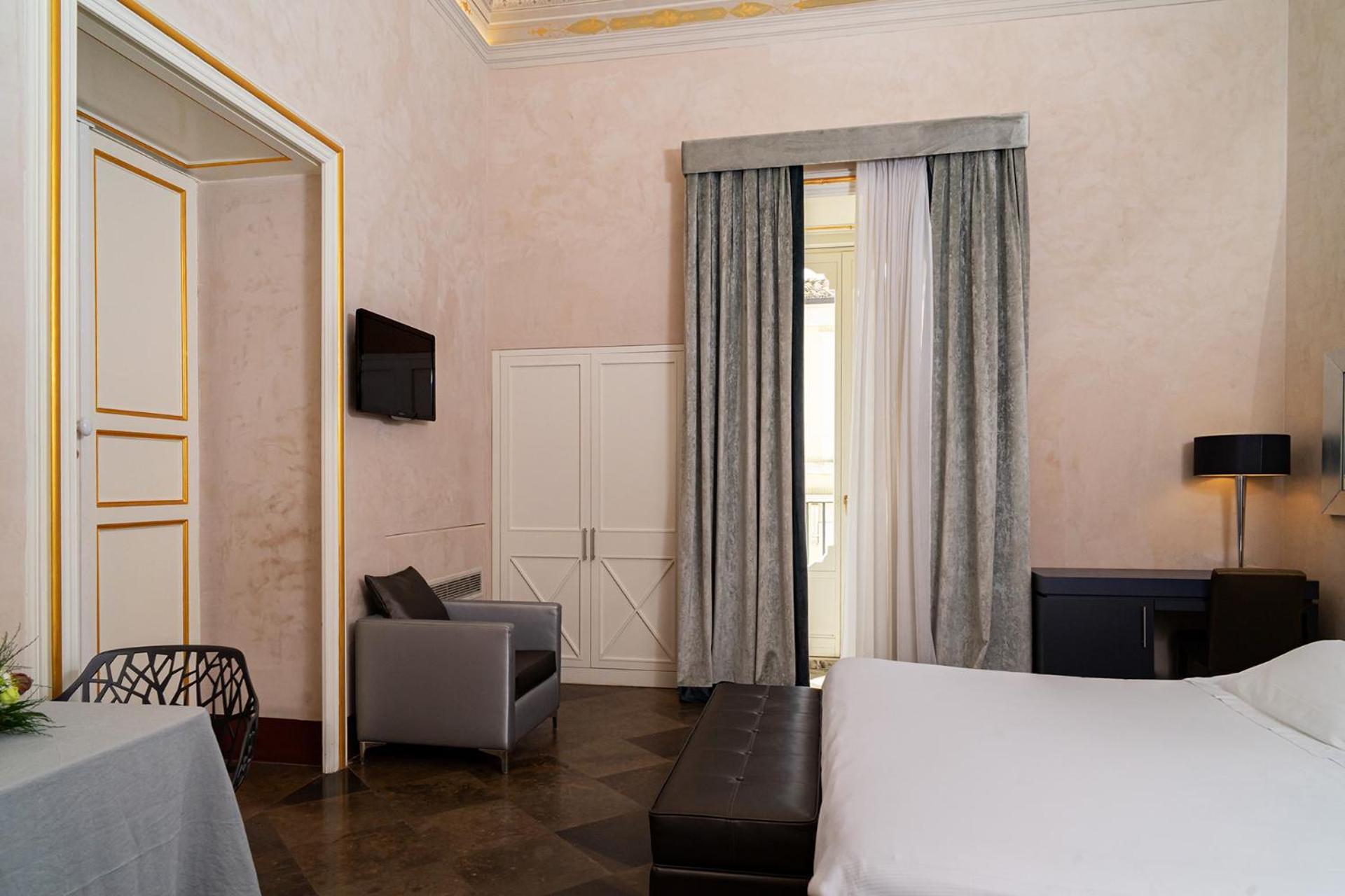 Hotel De Stefano Palace Luxury 4*